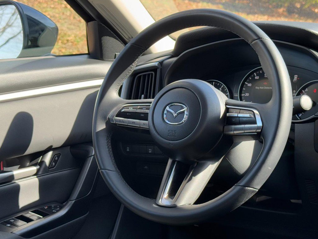 Used 2025 MAZDA CX-50 AWD 2.5 S w/ Premium Package image 12