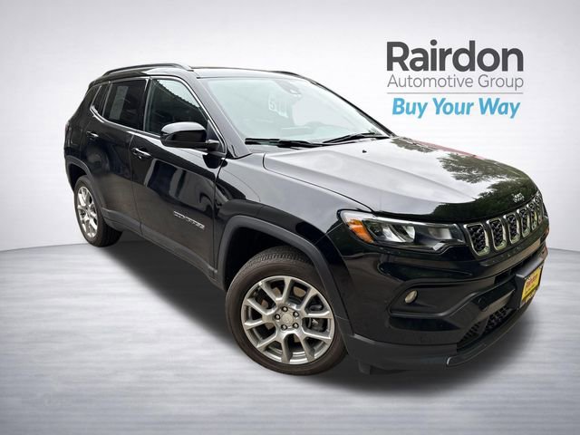 Used 2024 Jeep Compass Latitude w/ Sun and Sound Group