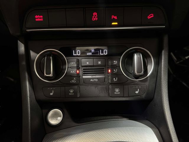 Used 2018 Audi Q3 2.0T Premium Plus w/ Premium Plus Package AWD/4WD image 21