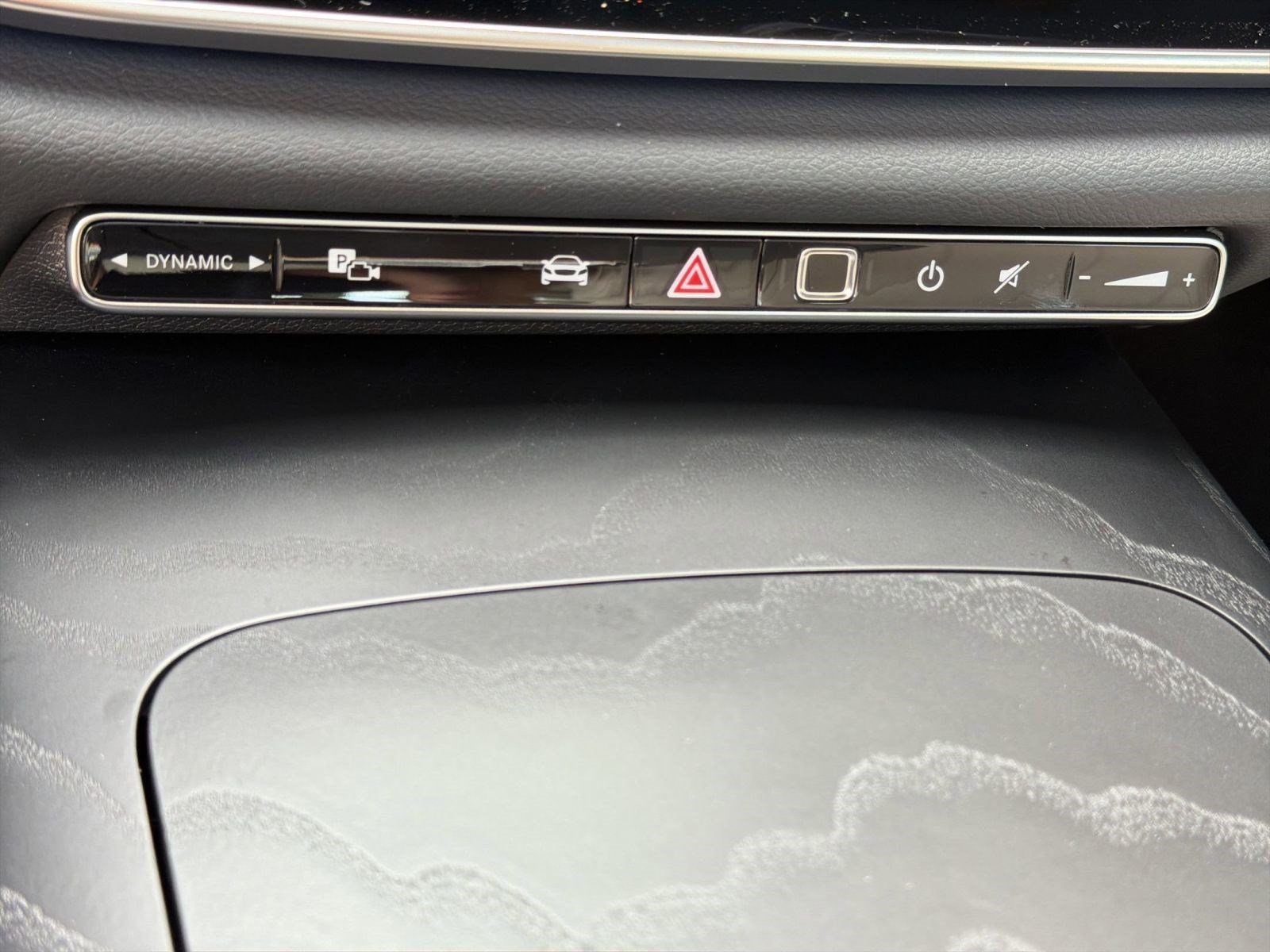 New 2026 Mercedes-Benz E 350 4MATIC Sedan image 16
