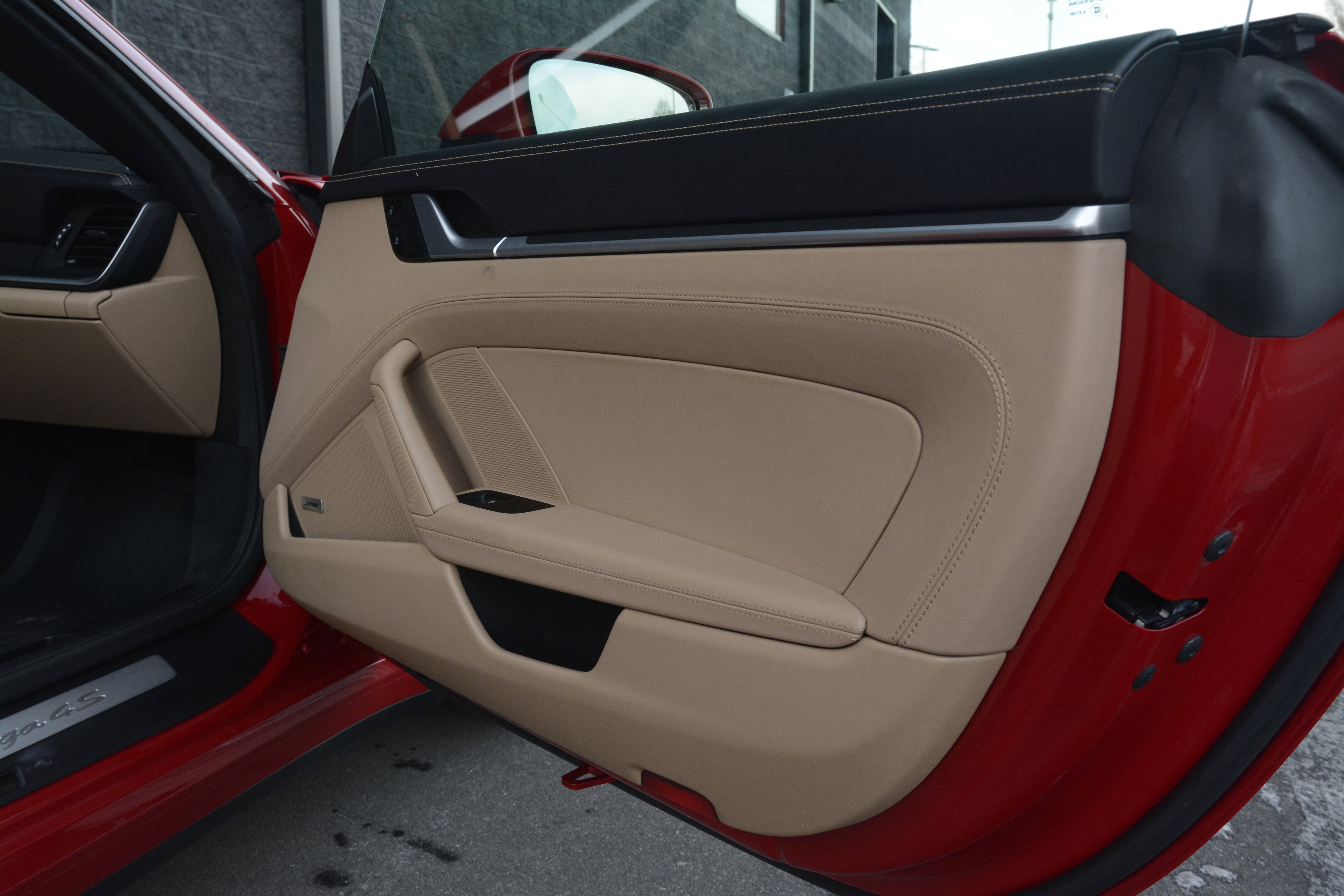 Certified 2021 Porsche 911 Targa 4S image 26