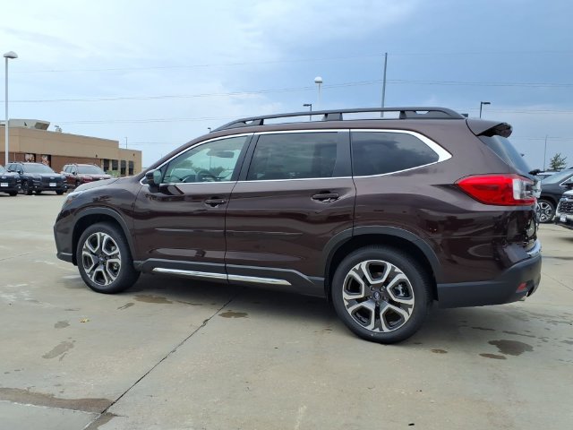 New 2027 Subaru Ascent Limited AWD/4WD image 10