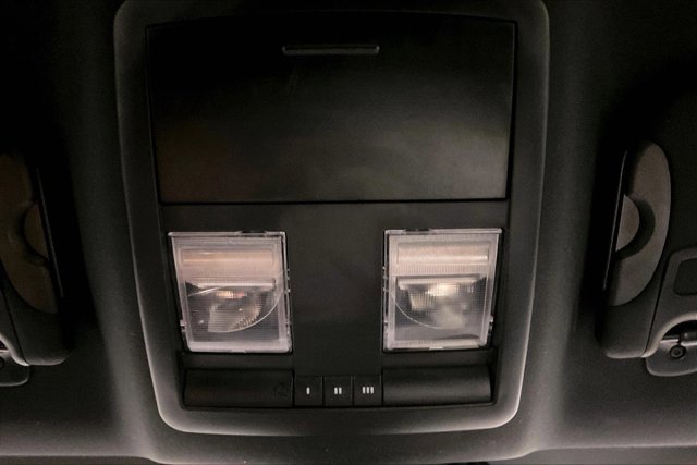 Used 2022 Dodge Challenger GT RWD image 33