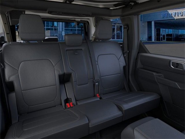 New 2025 Ford Bronco Badlands image 11