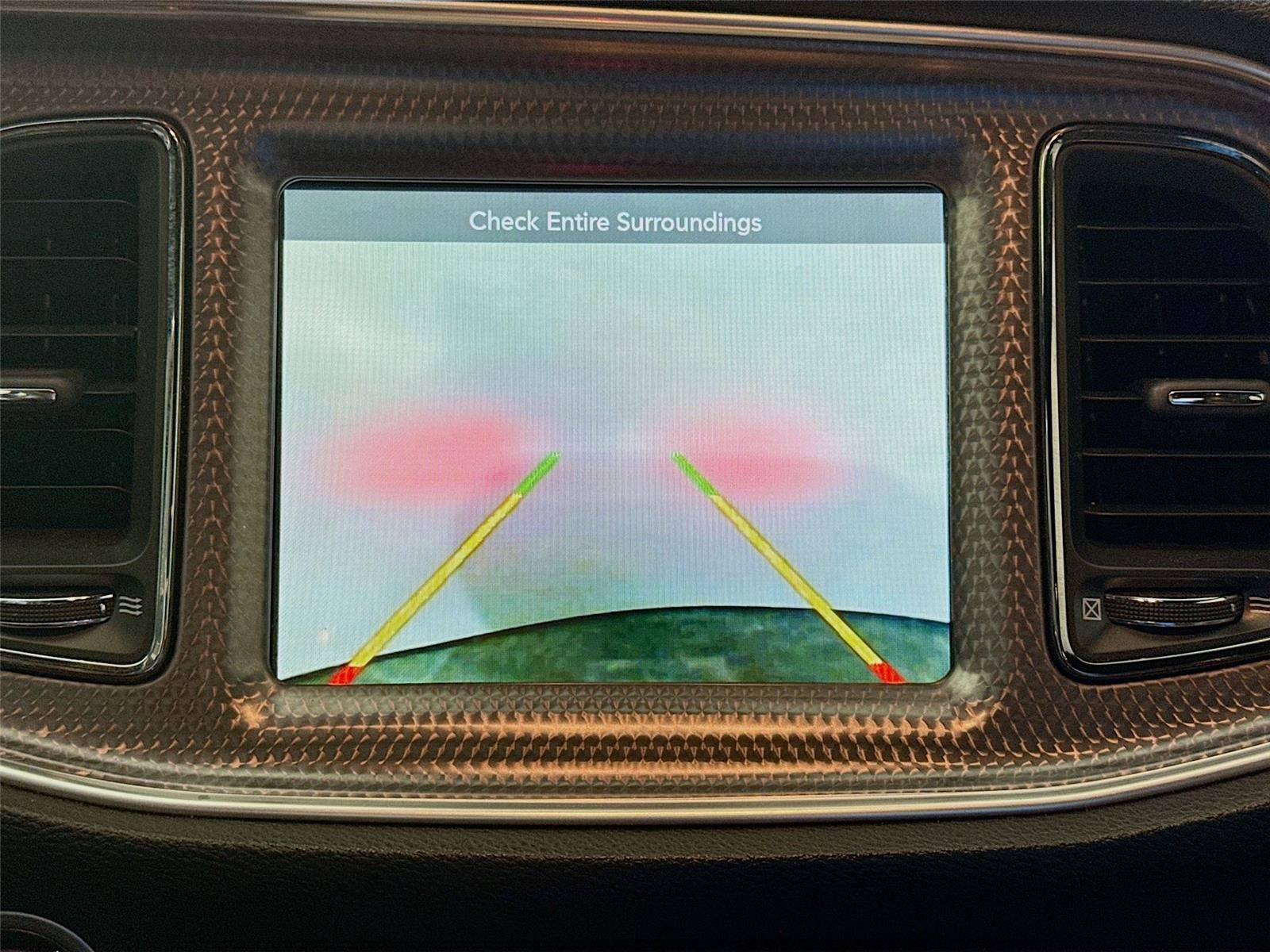 Used 2016 Dodge Challenger SRT Hellcat image 9