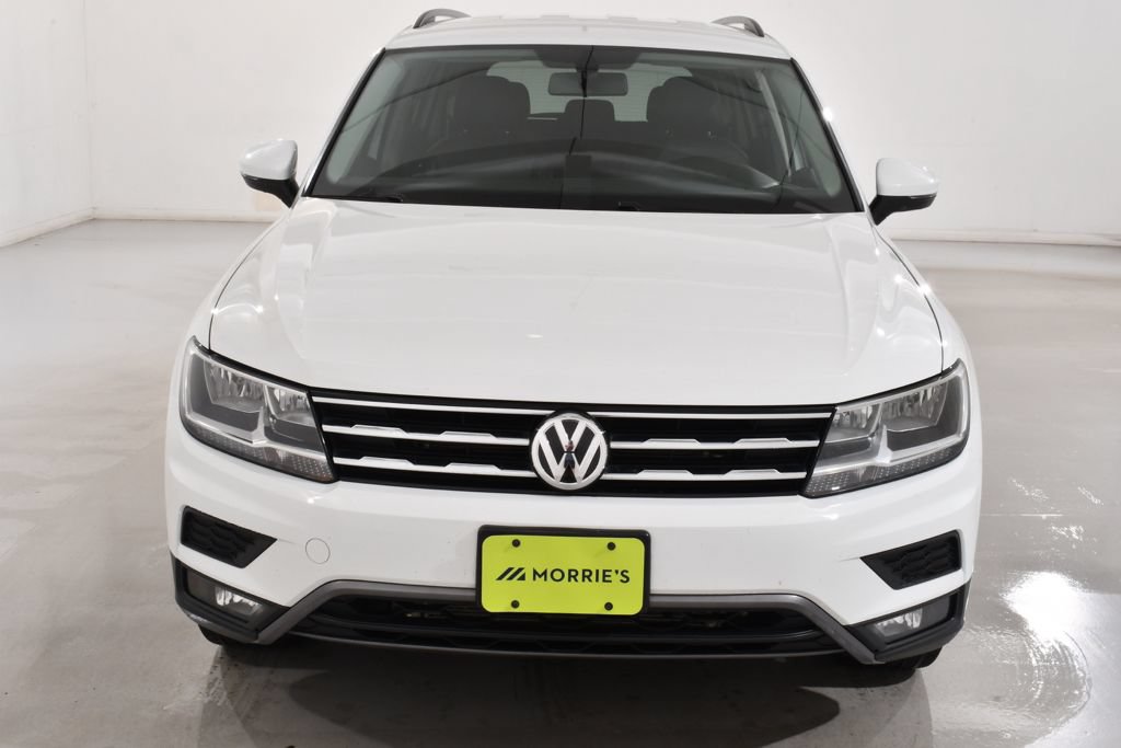 Used 2018 Volkswagen Tiguan SE w/ 18" Alloy Wheels Package AWD/4WD image 3