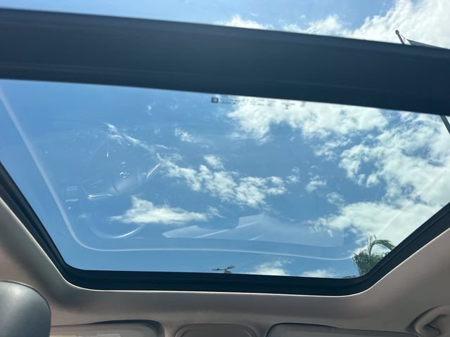 Used 2021 Buick Envision Essence AWD/4WD image 18