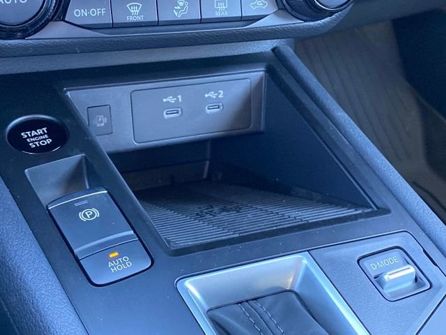 New 2026 Nissan Kicks SV w/ SV Premium Package image 17