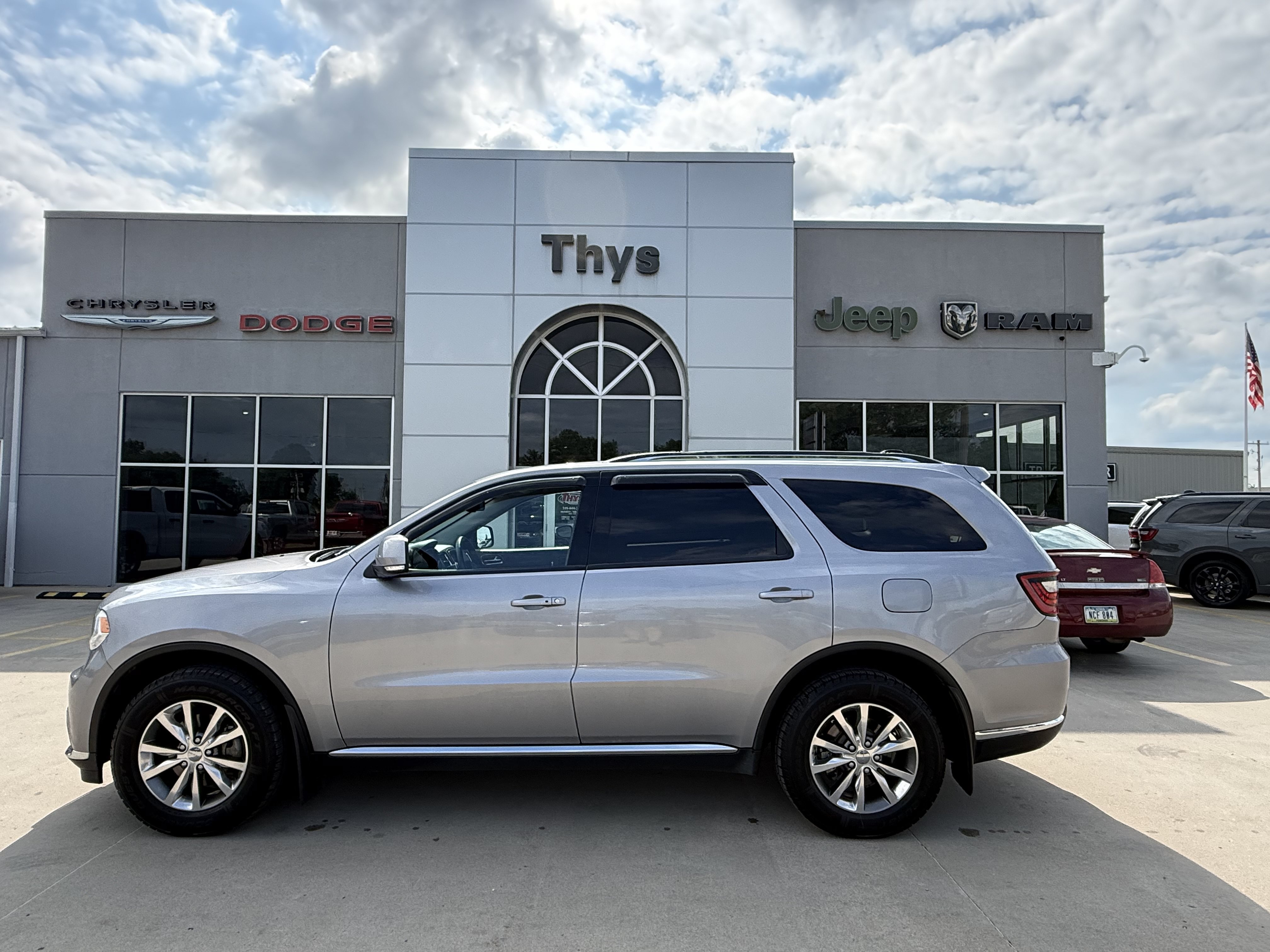 Used 2015 Dodge Durango Limited w/ Nav & Power Liftgate Group AWD/4WD image 35