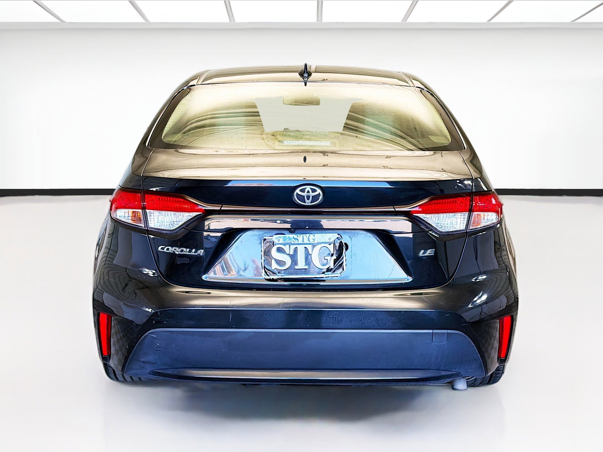 Used 2022 Toyota Corolla LE image 5