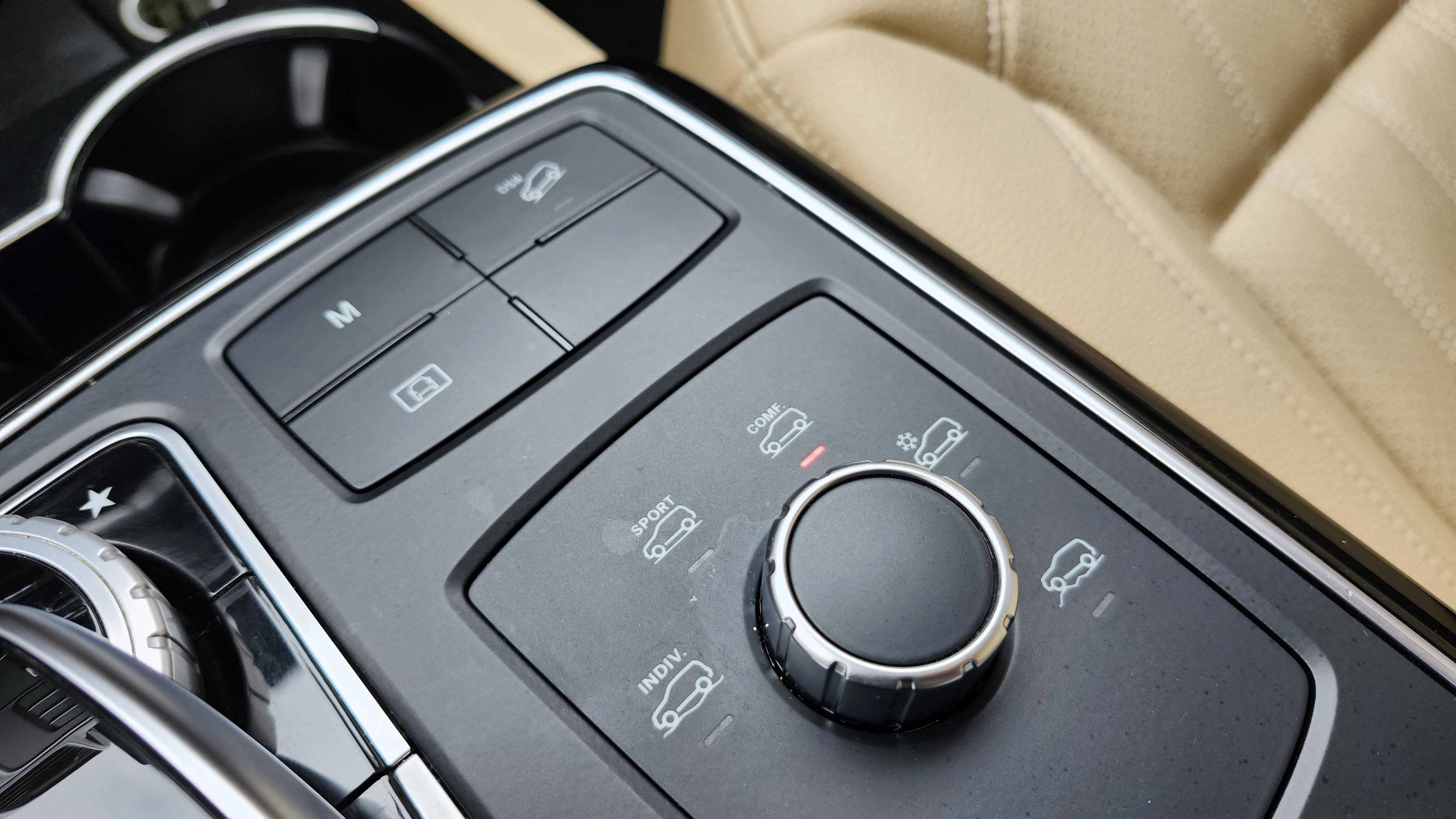 Used 2017 Mercedes-Benz GLE 350 4MATIC w/ Premium 1 Package image 11