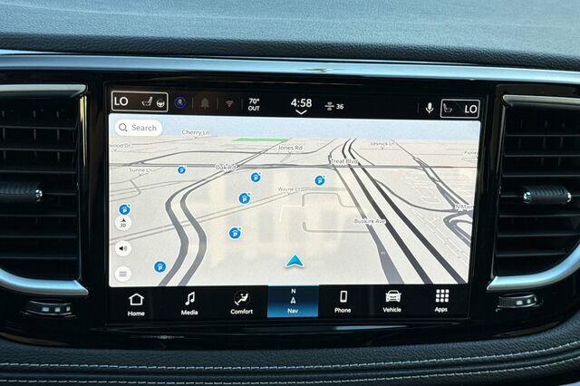 New 2026 Chrysler Pacifica Limited w/ S Appearance Package image 17