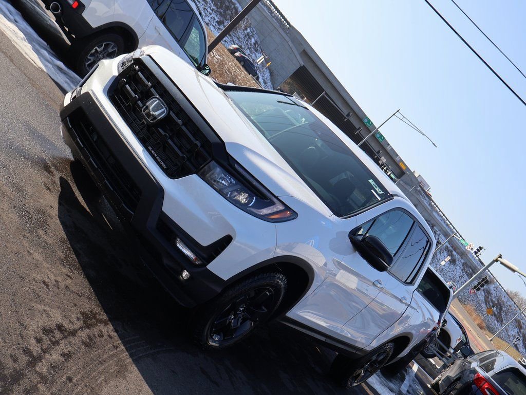 New 2026 Honda Ridgeline Black Edition image 3