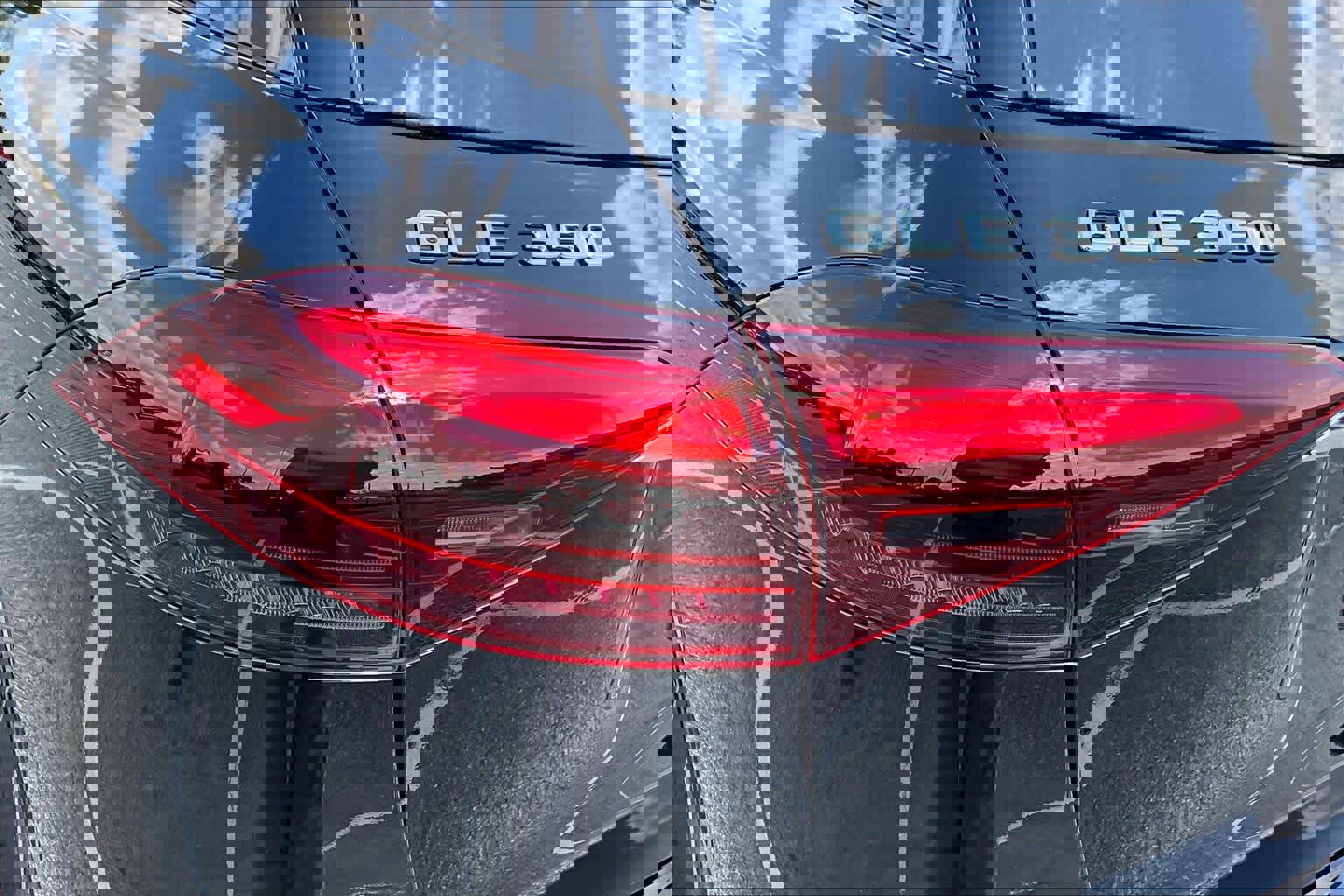 Used 2024 Mercedes-Benz GLE 350 4MATIC image 29