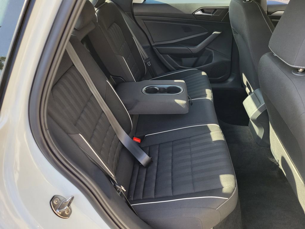 Used 2023 Volkswagen Jetta Sport FWD image 19