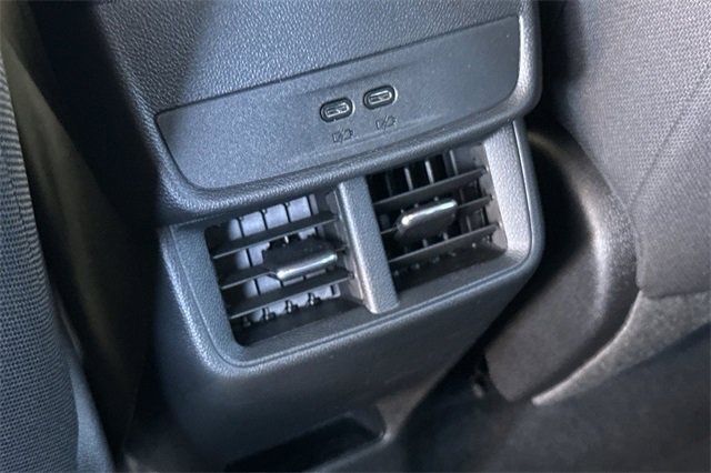 New 2026 Chevrolet Equinox LT image 17