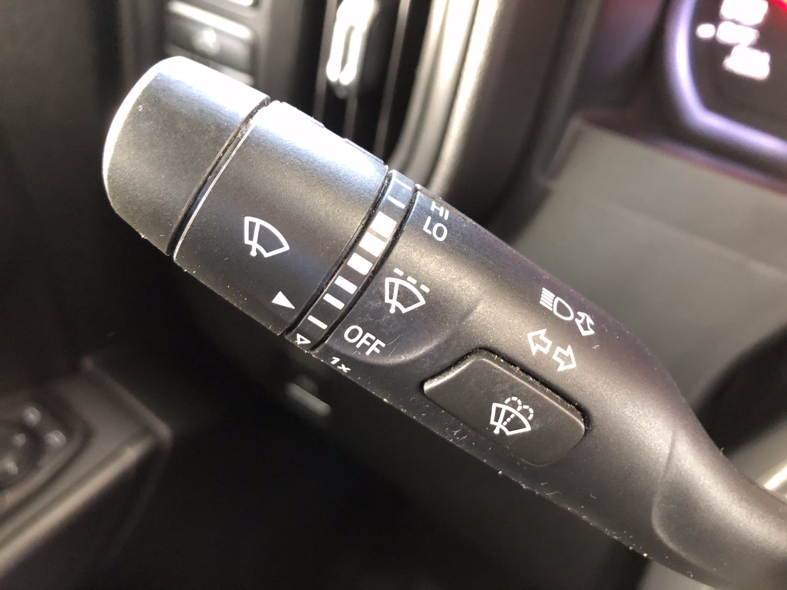 Used 2021 Chevrolet Silverado 1500 Custom AWD/4WD image 29