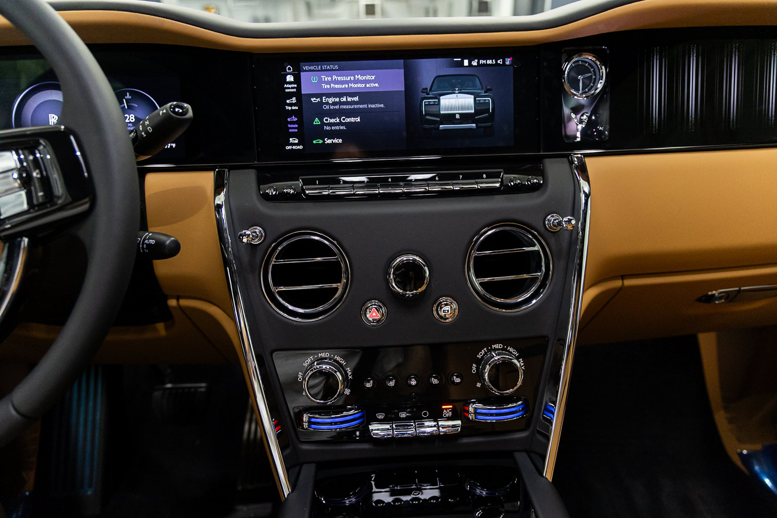 New 2027 Rolls-Royce Cullinan AWD/4WD image 51