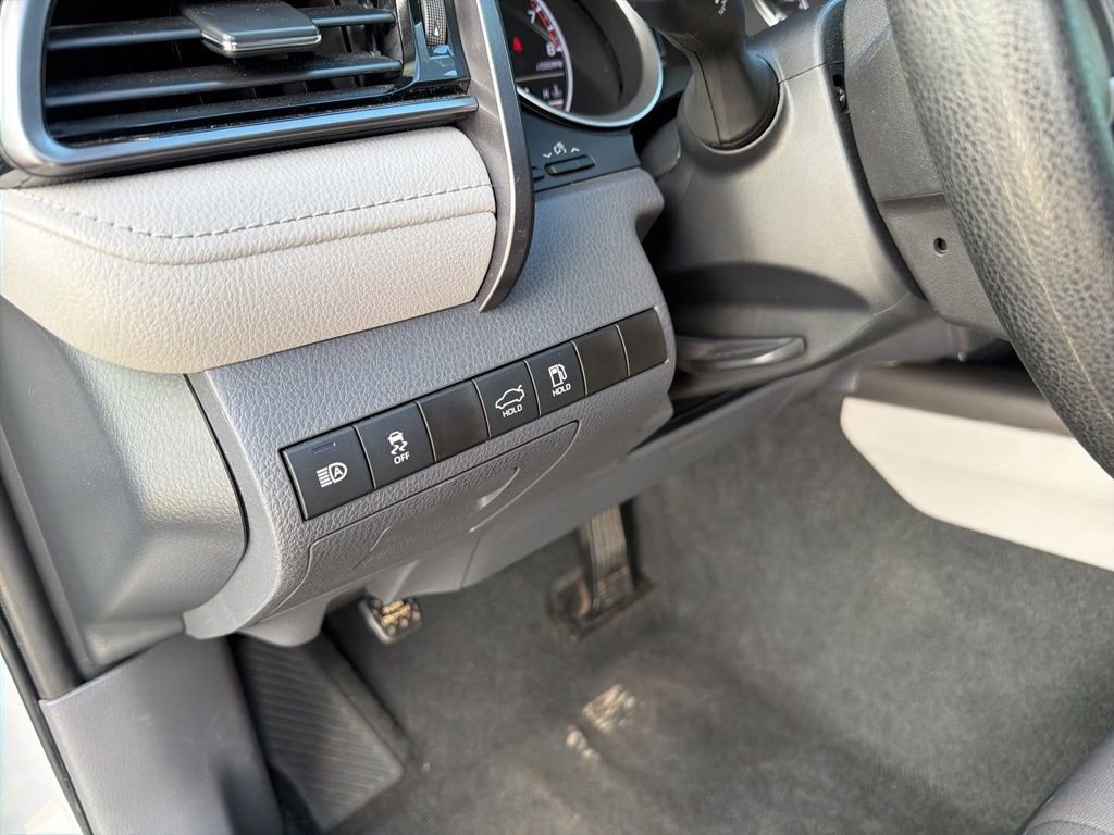 Used 2023 Toyota Camry LE FWD image 37