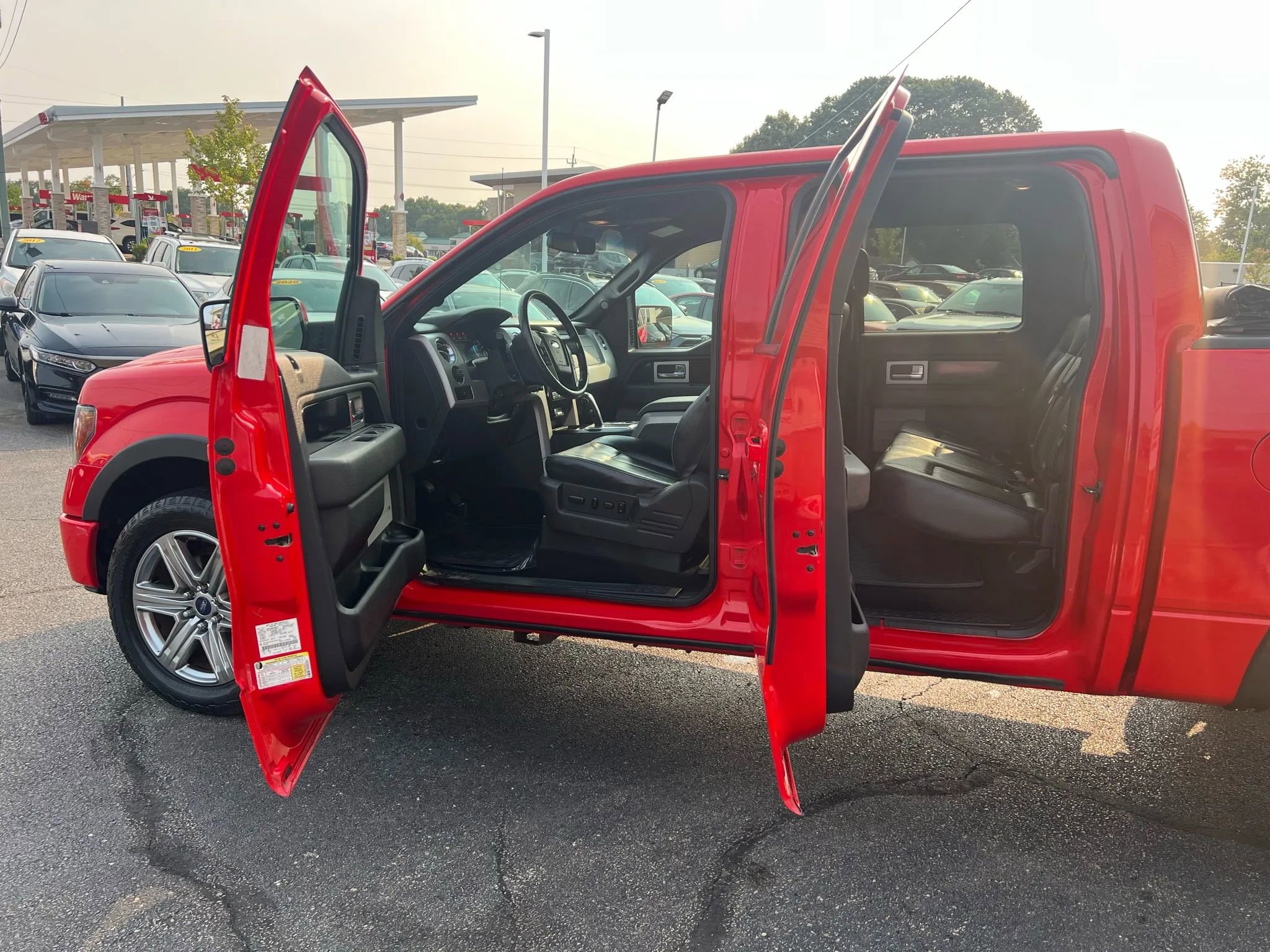 Used 2012 Ford F150 FX4 w/ FX Luxury Pkg AWD/4WD image 19
