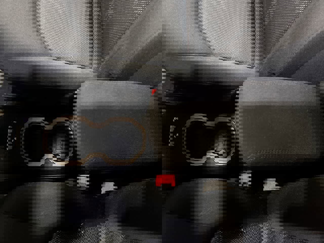 Used 2015 Jeep Renegade Latitude image 21