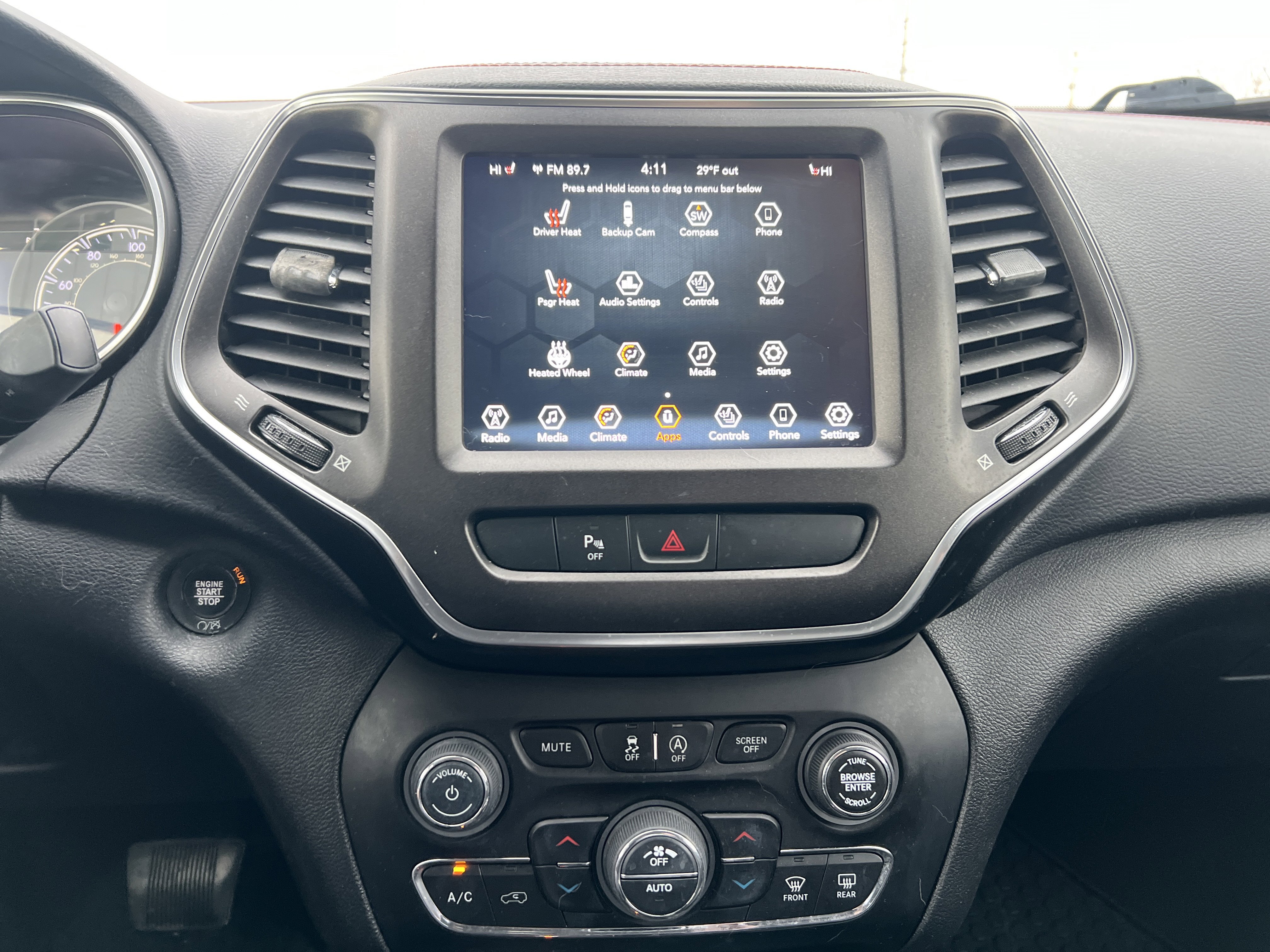 Used 2020 Jeep Cherokee Trailhawk w/ Comfort/Convenience Group image 25