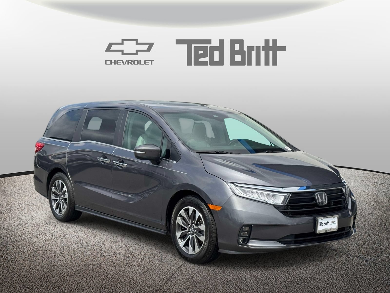 Used 2024 Honda Odyssey EX-L image 3