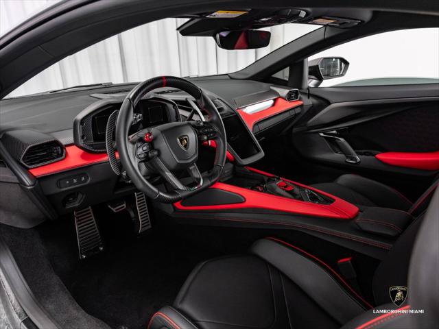 Used 2024 Lamborghini Revuelto AWD/4WD image 41
