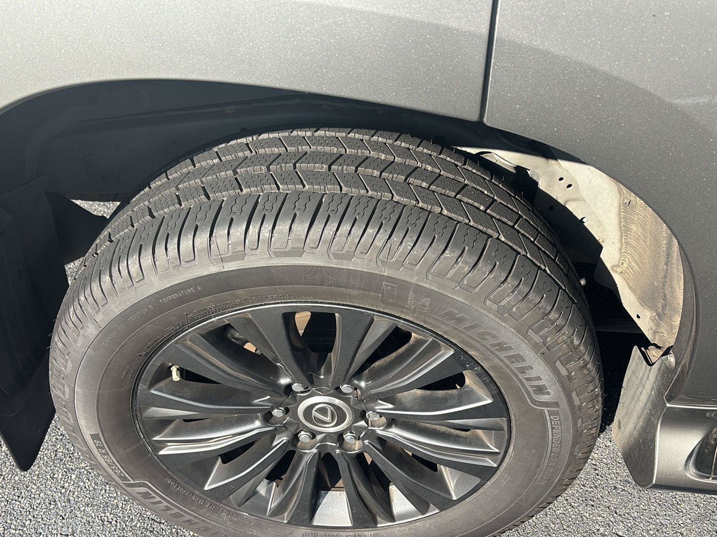 Certified 2020 Lexus GX 460 Premium AWD/4WD image 13