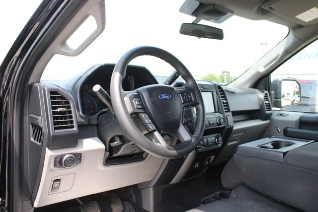 Used 2019 Ford F150 XL w/ Equipment Group 101A Mid AWD/4WD image 2