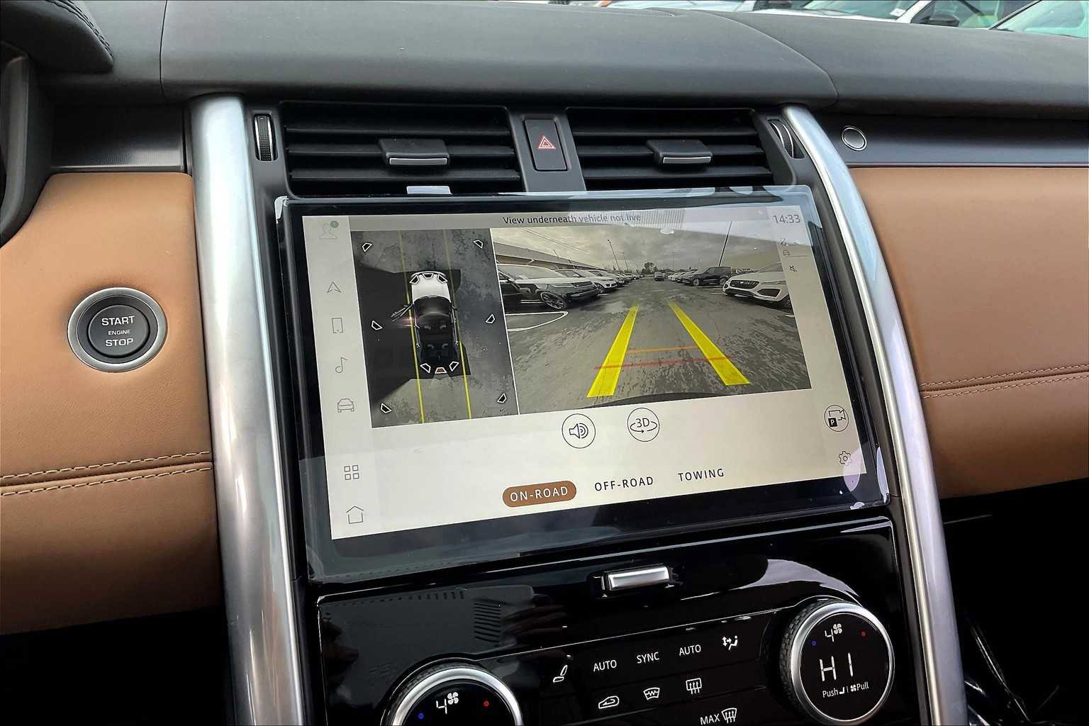 New 2025 Land Rover Discovery Metropolitan Edition image 20