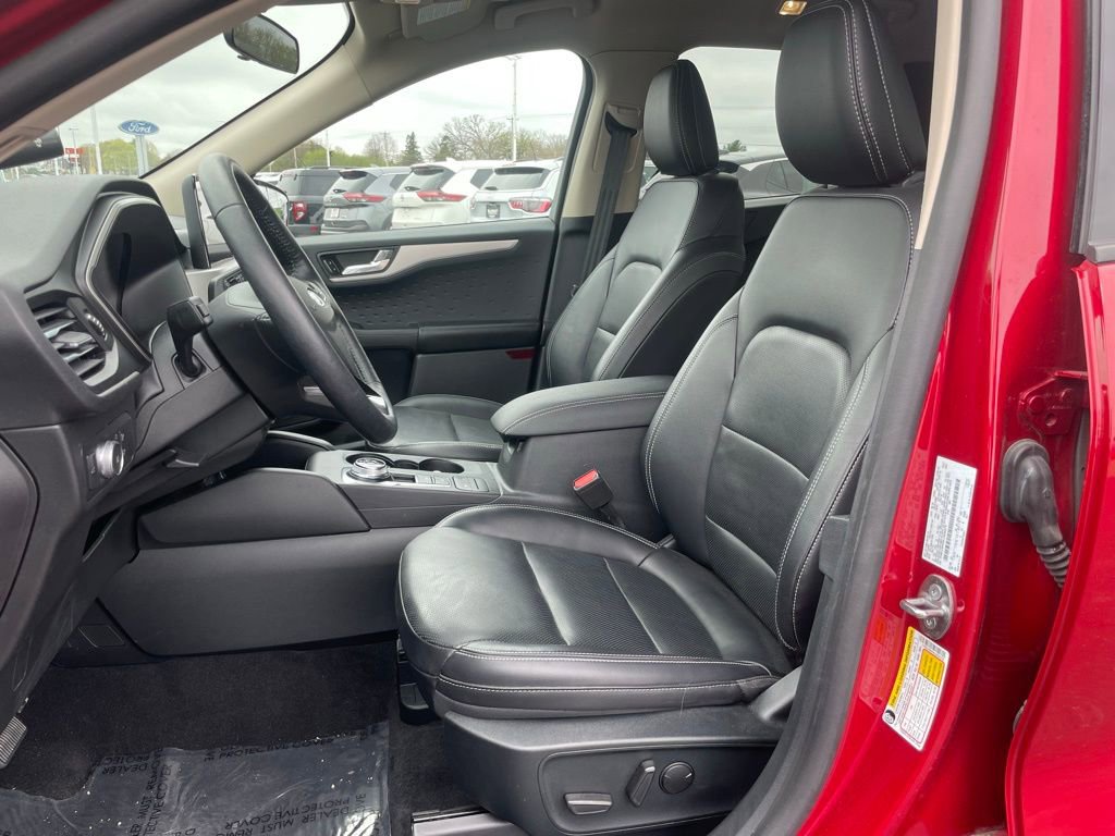 Used 2020 Ford Escape SEL AWD/4WD image 7