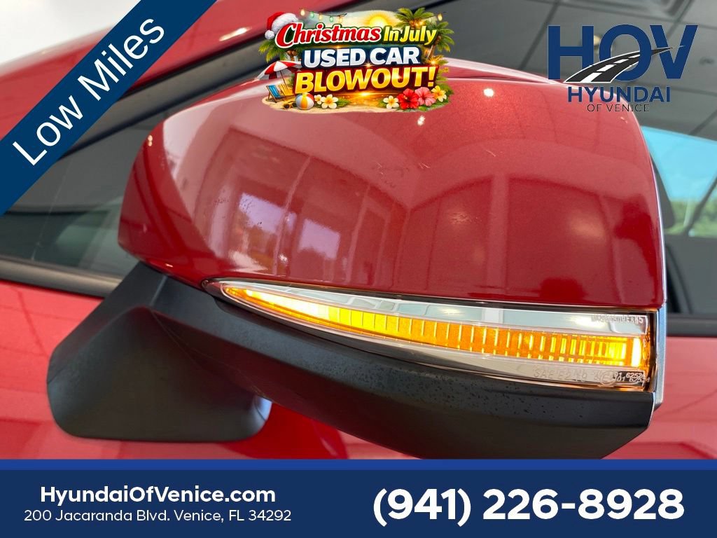 Used 2024 Toyota Corolla Cross LE w/ Moonroof Package FWD image 10