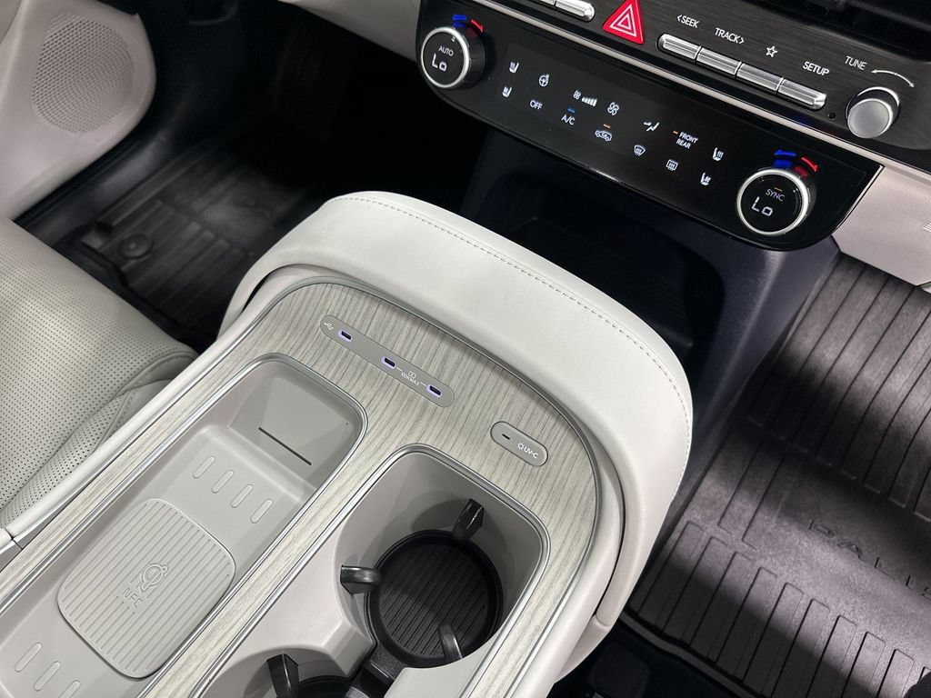 Certified 2026 Hyundai Palisade Calligraphy AWD/4WD image 22