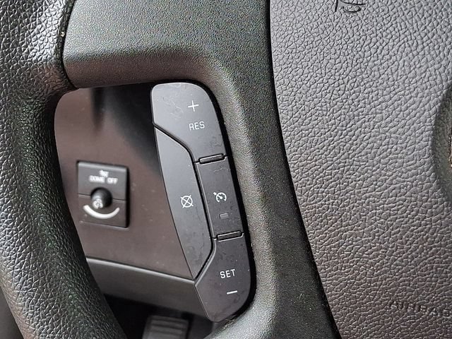 Used 2025 Chevrolet Express 2500 w/ Driver Convenience Package RWD image 31