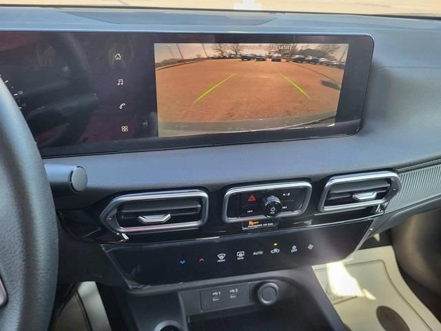New 2026 Nissan Sentra SV w/ Floor Mat Package FWD image 18