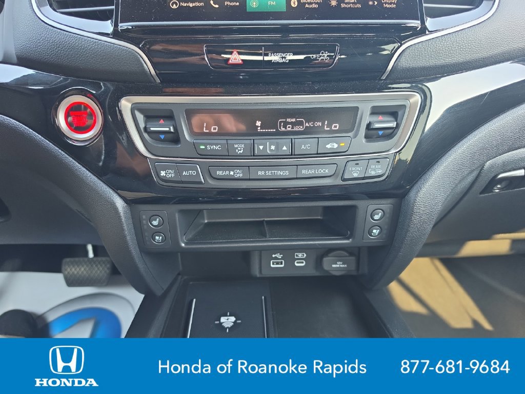 Used 2025 Honda Ridgeline Black Edition image 15