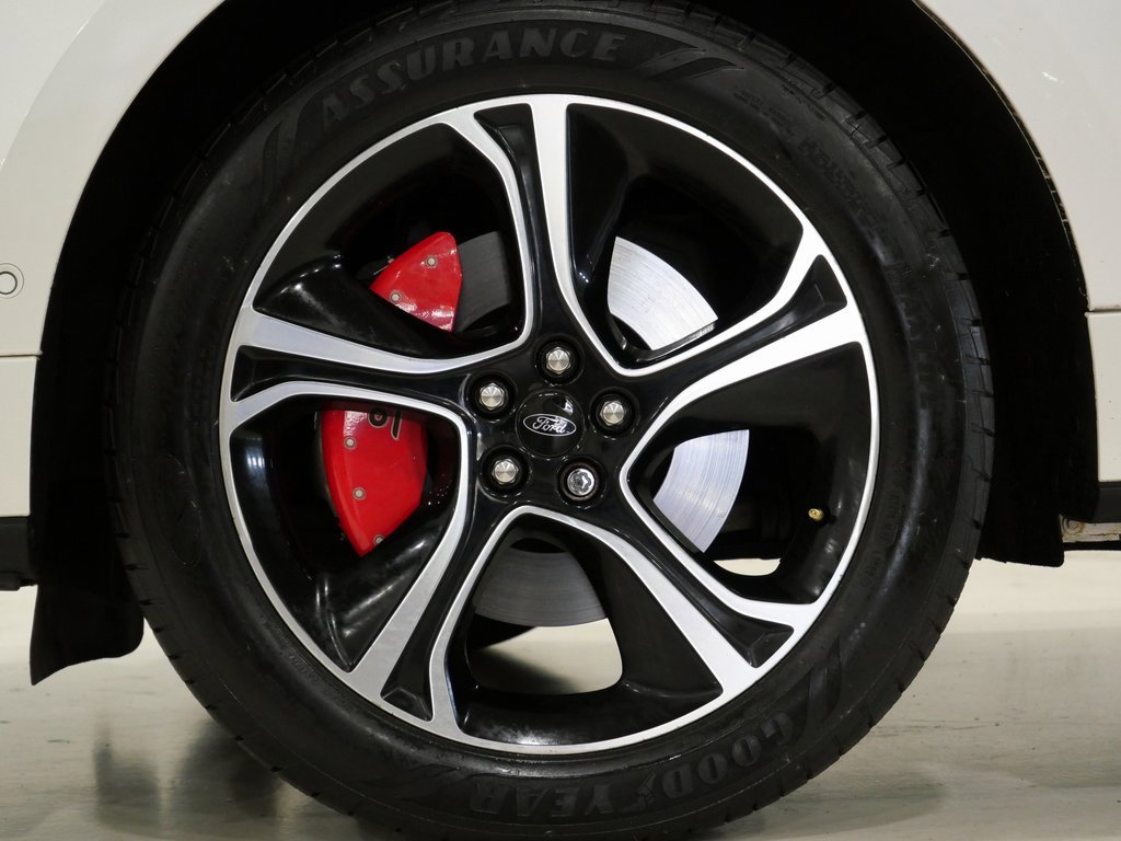 Used 2019 Ford Edge ST w/ Equipment Group 401A image 10