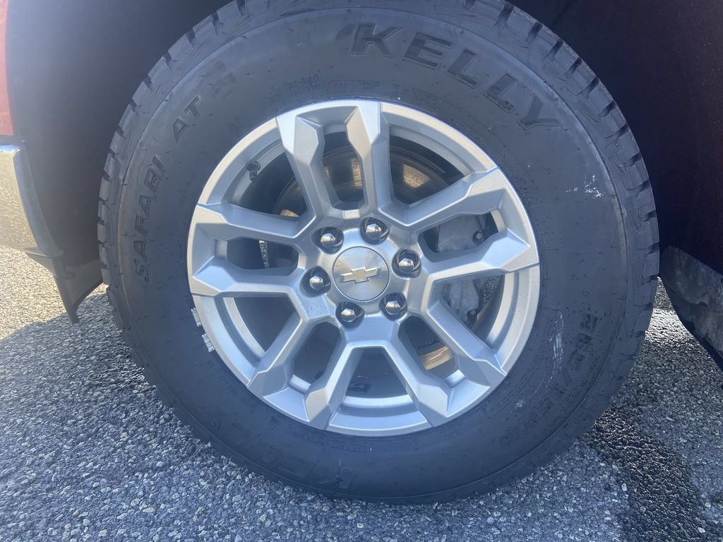 Certified 2024 Chevrolet Silverado 1500 LT AWD/4WD image 33
