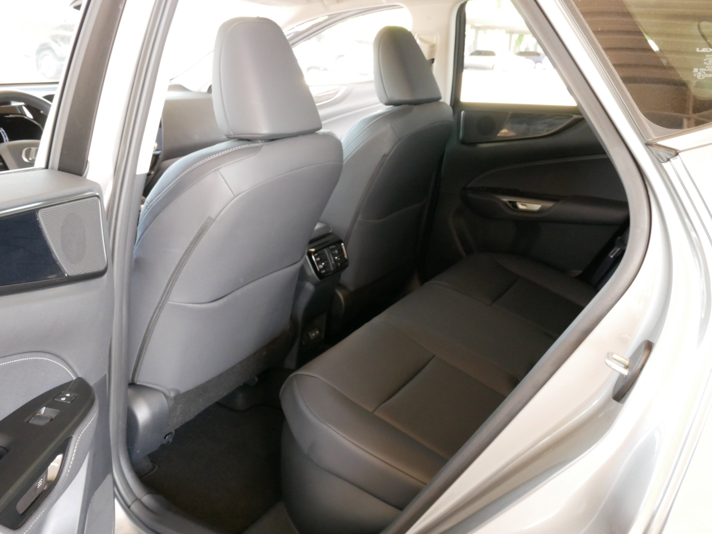 Certified 2025 Lexus NX 350h AWD w/ Cold Area Package image 22