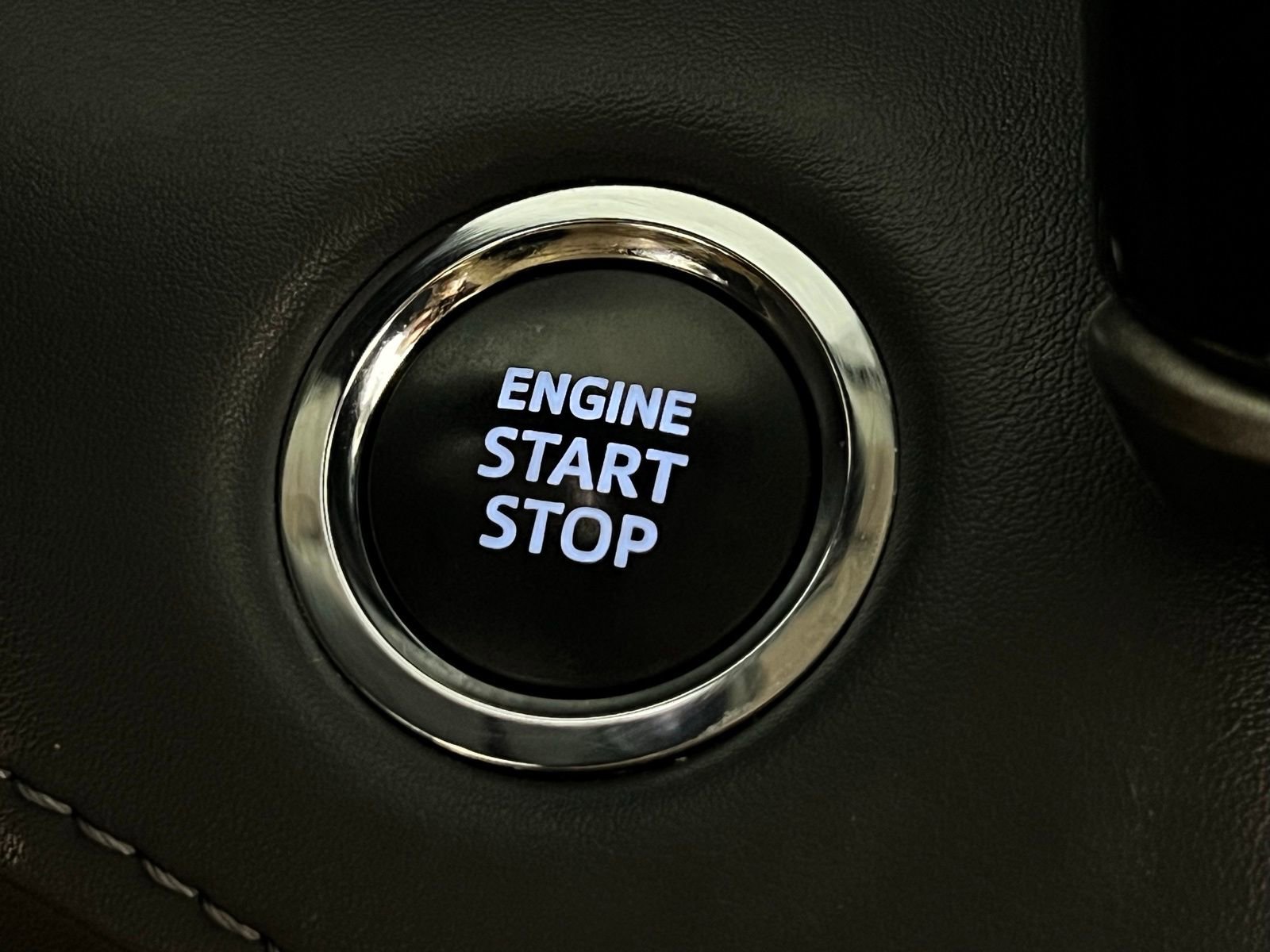 Certified 2023 Toyota Highlander LE image 20