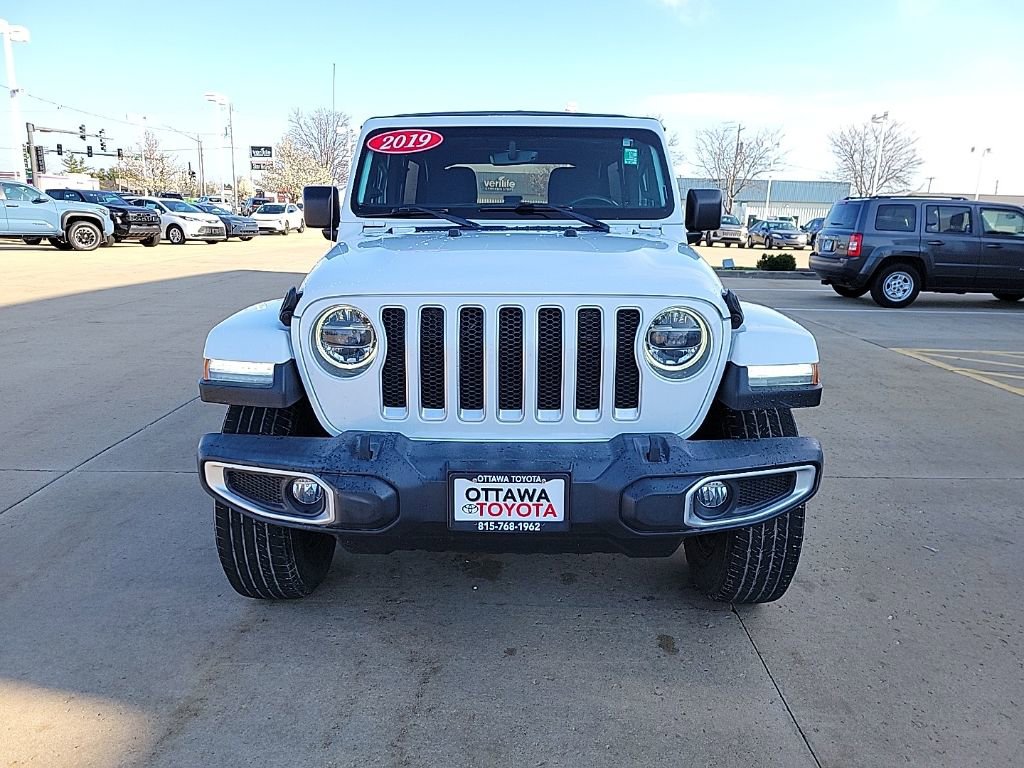 Used 2019 Jeep Wrangler Unlimited Sahara image 3
