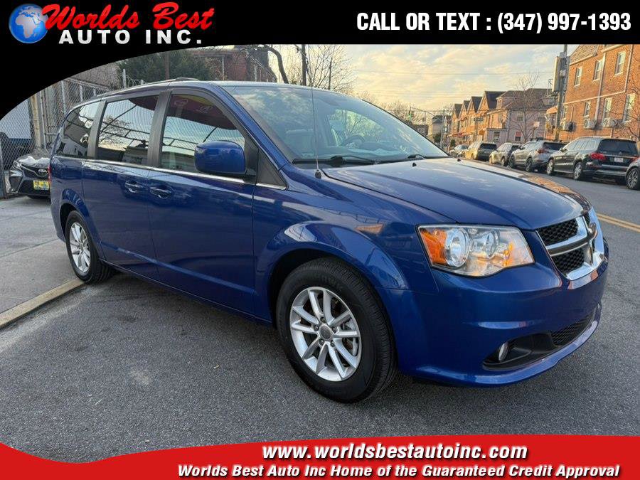 Used 2020 Dodge Grand Caravan SXT image 1