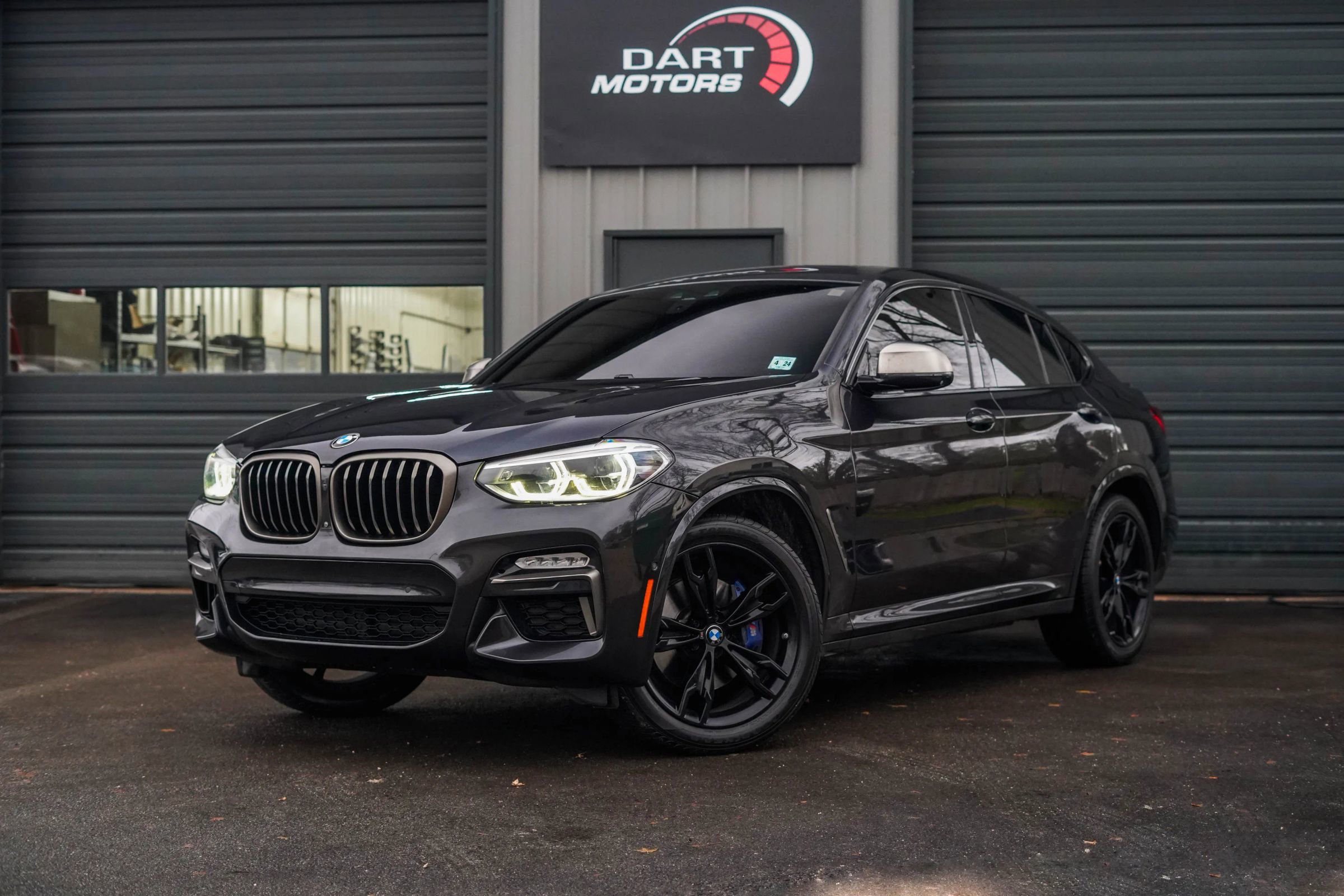 Used 2019 BMW X4 M40i w/ Executive Package image 3