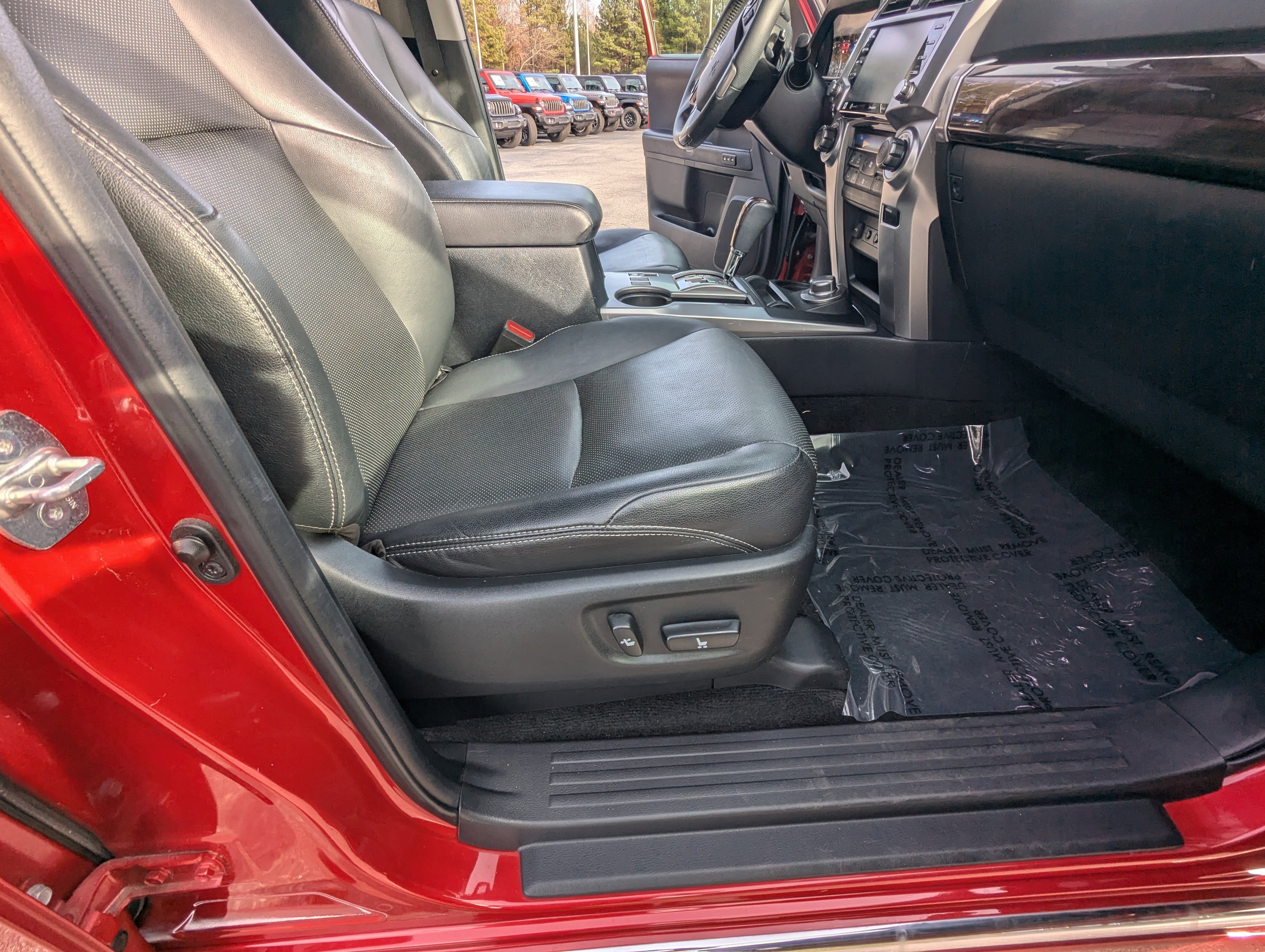 Used 2022 Toyota 4Runner Limited image 14