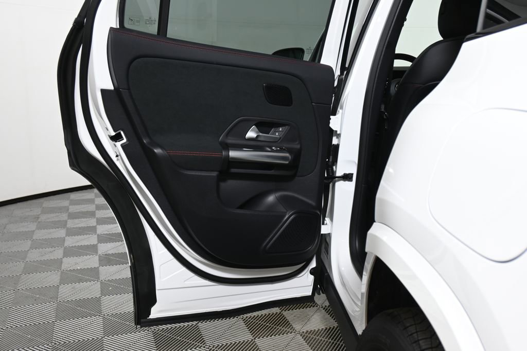 Certified 2026 Mercedes-Benz GLA 250 4MATIC image 30