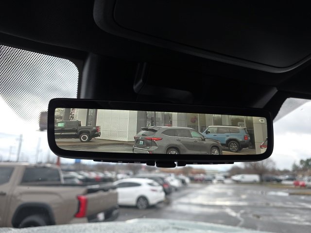 Used 2024 Toyota Tundra Platinum image 27