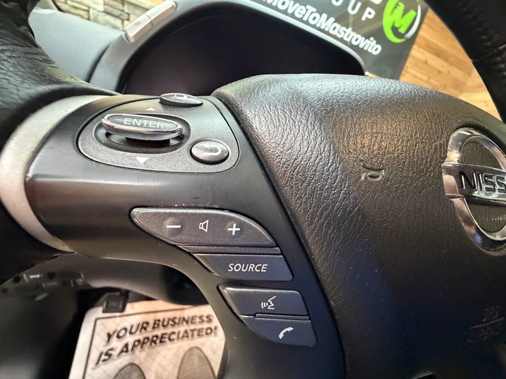 Used 2018 Nissan Pathfinder SL AWD/4WD image 22