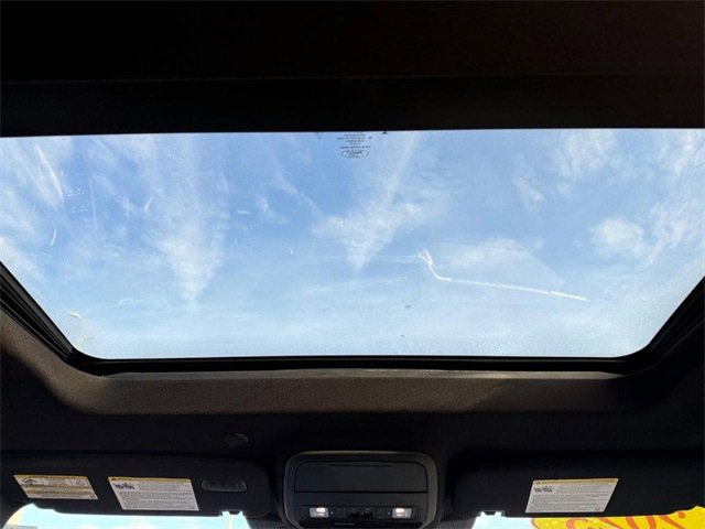 Used 2025 Ford Explorer ST w/ Sun And Sound Package image 13