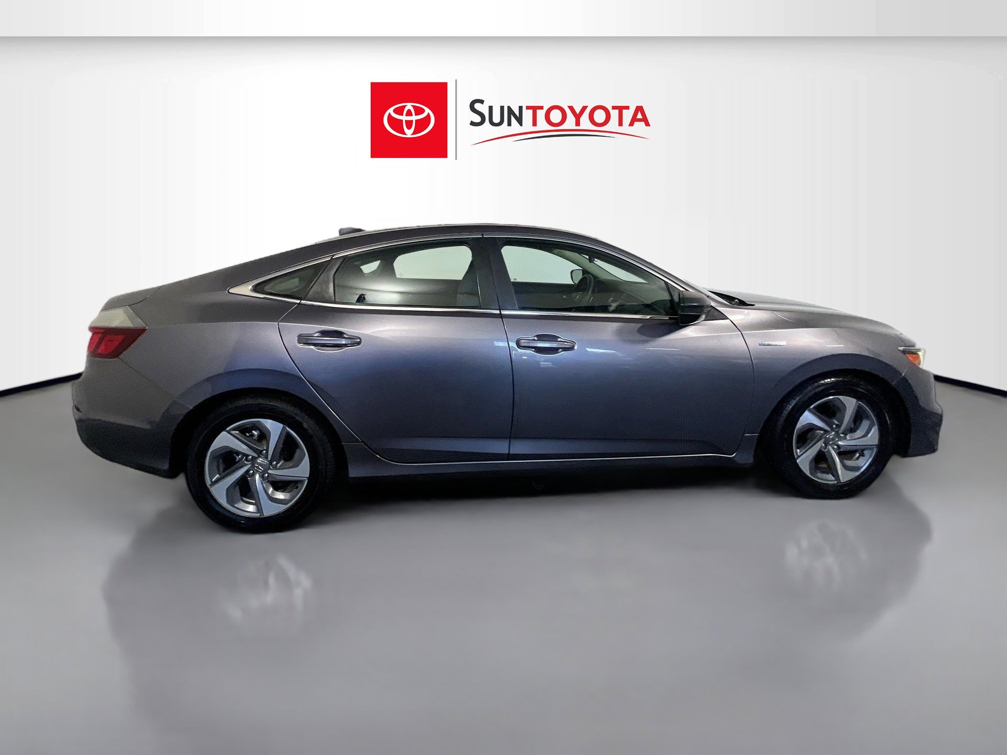 Used 2019 Honda Insight LX image 2